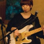 岡崎アンナ (Bass)